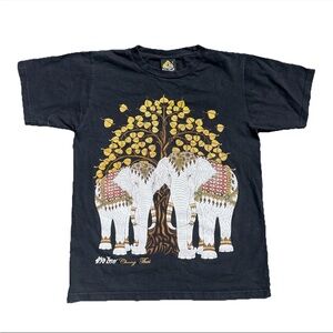 Vintage 2000s Y2K My Dreams White Embossed Elephants Thailand Tshirt LG (F)